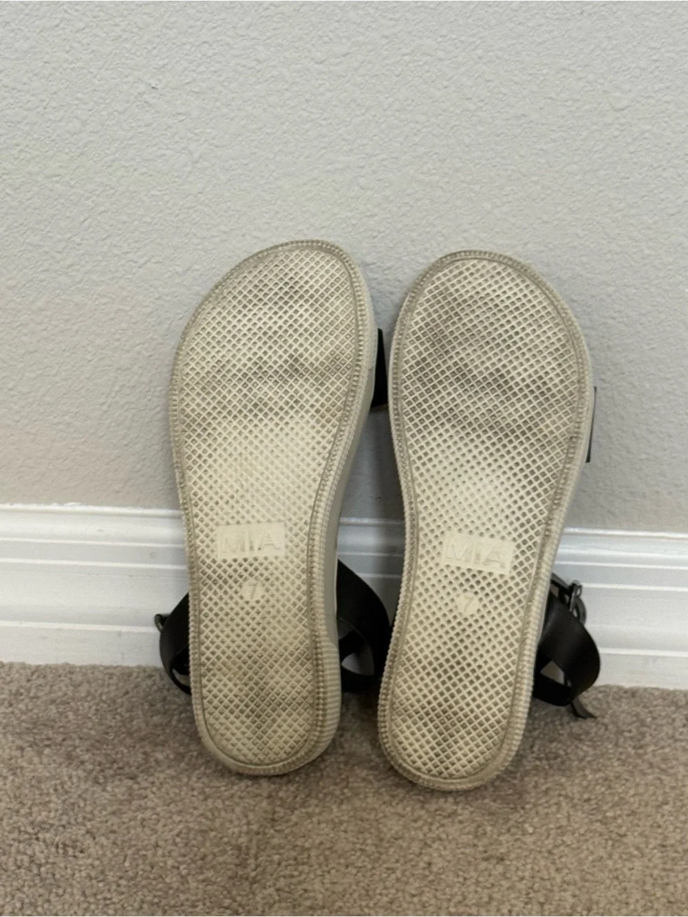 MIA Black Platform Sandals Size 7